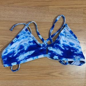 size medium jolyn vent top